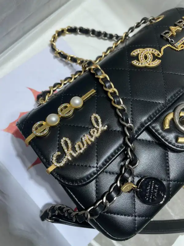 CHANEL SMALL FLAP BAG