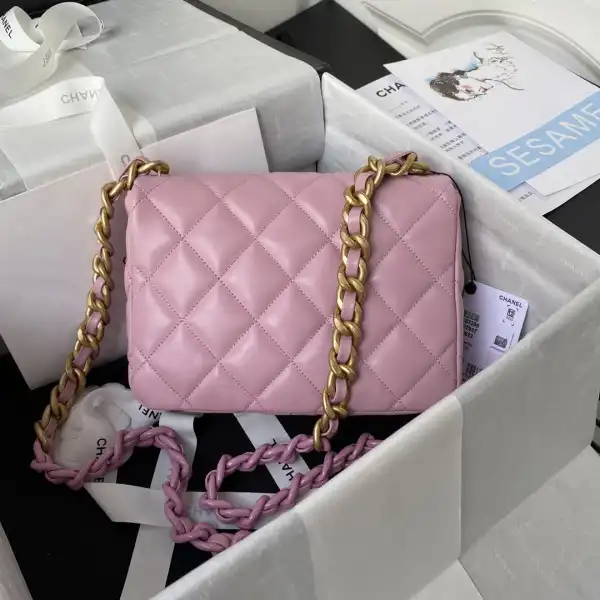 CHANEL SMALL FLAP BAG