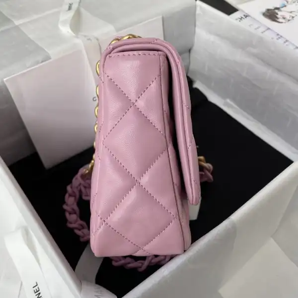 Yupoo bagsoffer CL SMALL FLAP BAG