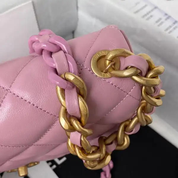 CHANEL SMALL FLAP BAG