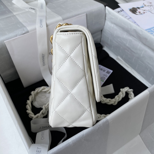 CL SMALL FLAP BAG