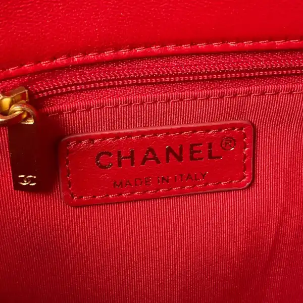 CHANEL SMALL FLAP BAG