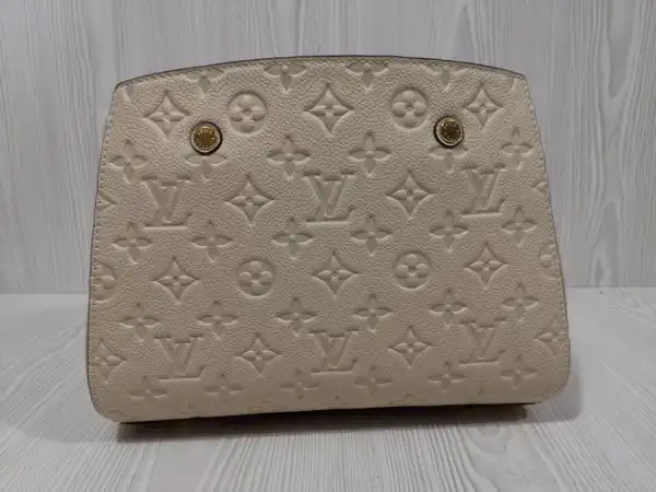 First bag ru LOUIS VUITTON MONTAIGNE BB