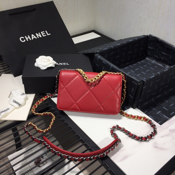 CL CHAIN WALLET