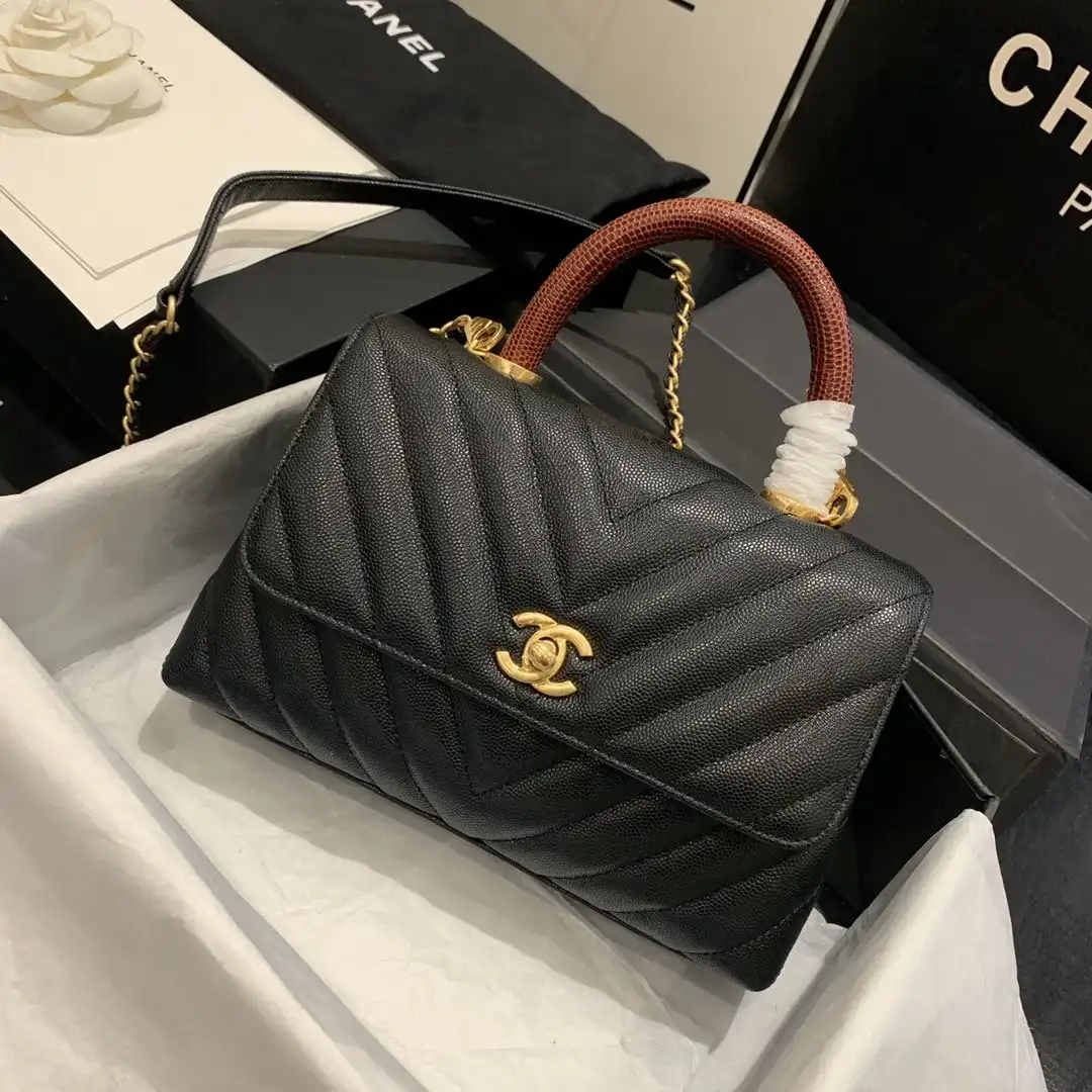 Firstbag Ru CHANEL COCO HANDLE BAG