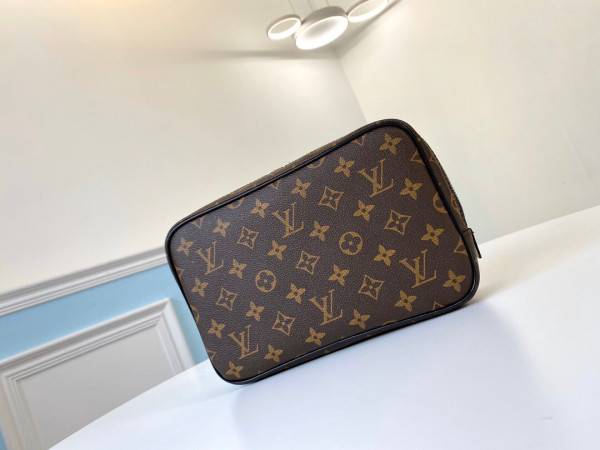 HOT SALE LOUIS VUITTON TOILETRY POUCH GM