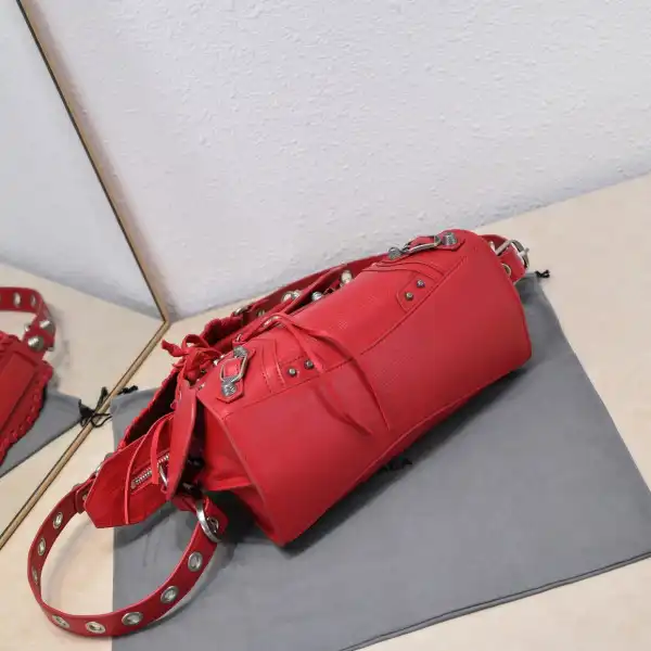 First bag ru BALENCIAGA NEO CAGOLE XS HANDBAG