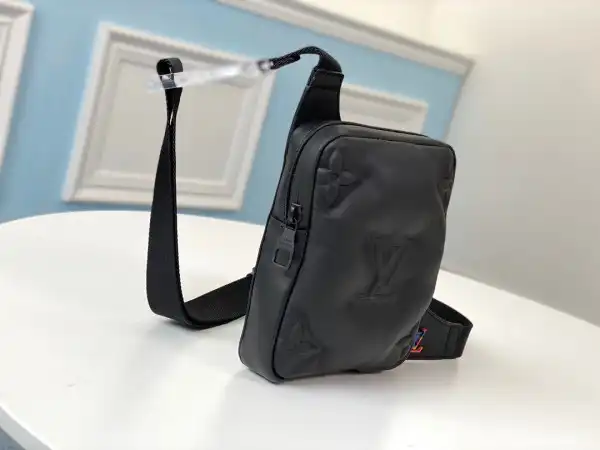 Frstbag ru LOUIS VUITTON ASYMMETRICAL SLING BAG