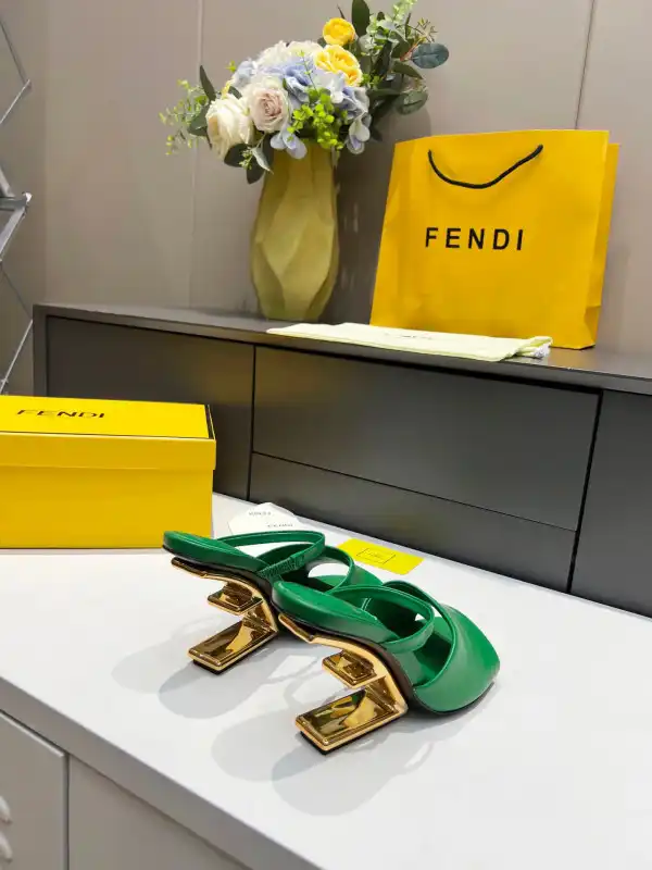 Bagsoffer Fendi First