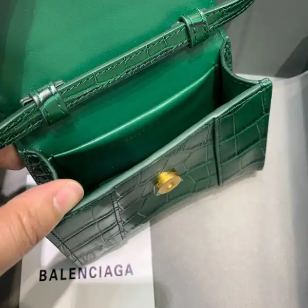 Bagsoffer BALENCIAGA HOURGLASS