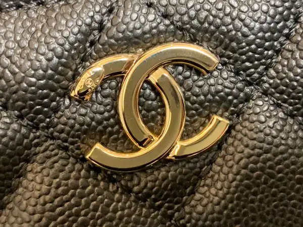 CHANEL VANITY CASE