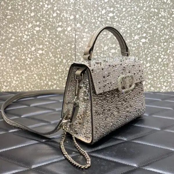 Bagsoffer yupoo VALENTINO MINI VSLING HANDBAG WITH SPARKLING EMBROIDERY