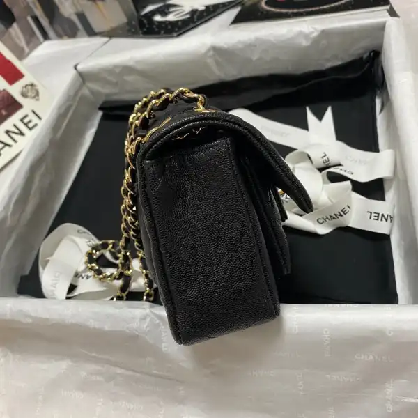 Firstbag Ru CHANEL FLAP BAG