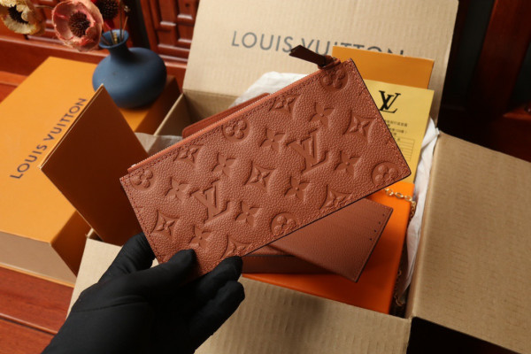 HOT SALE LOUIS VUITTON POCHETTE FÉLICIE