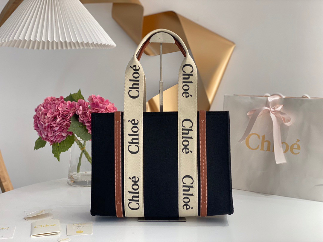 HOT SALE CHLOÉ medium woody tote bag