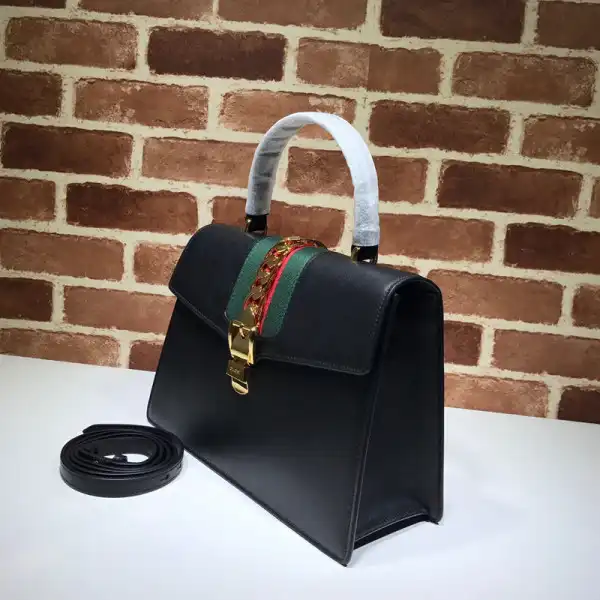 Frstbag ru Gucci Sylvie medium top handle bag