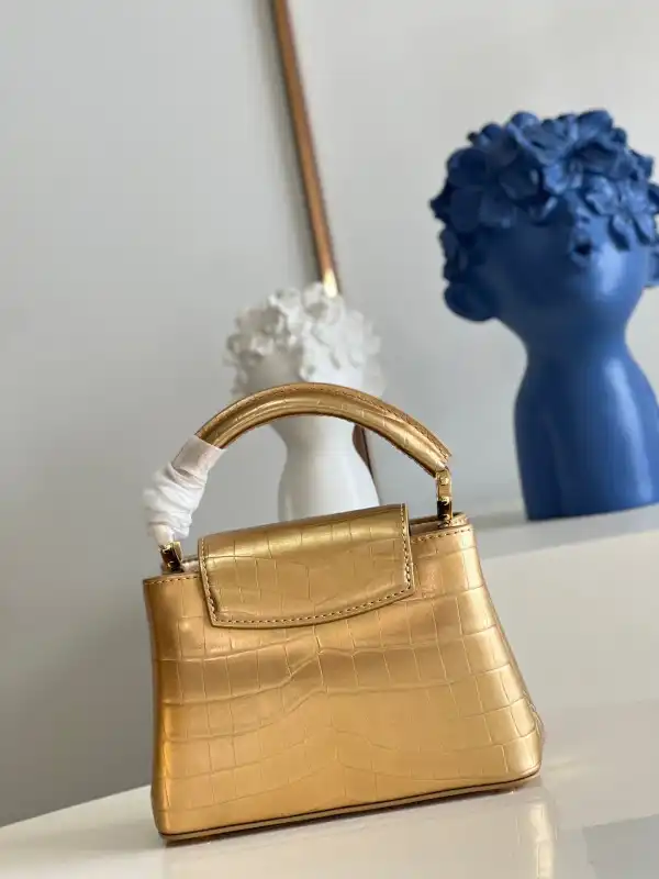 Where to buy Cheap LOUIS VUITTON CAPUCINES MINI