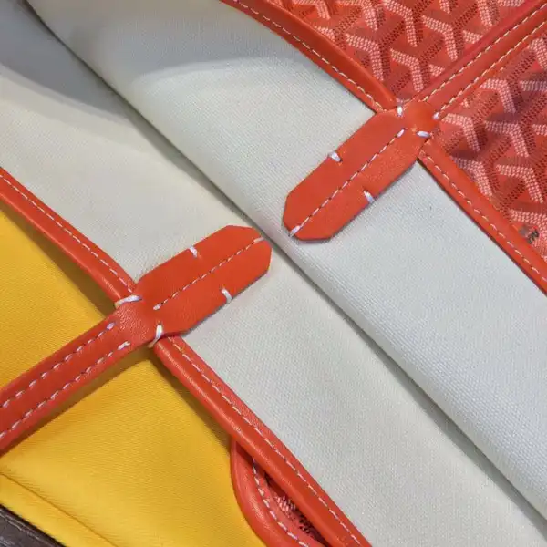 GOYARD TOTE BAG