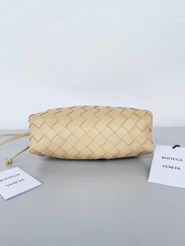 HOT SALE BOTTEGA VENETA MINI POUCH