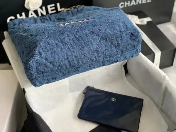 CHANEL LARGE 22 HANDBAG