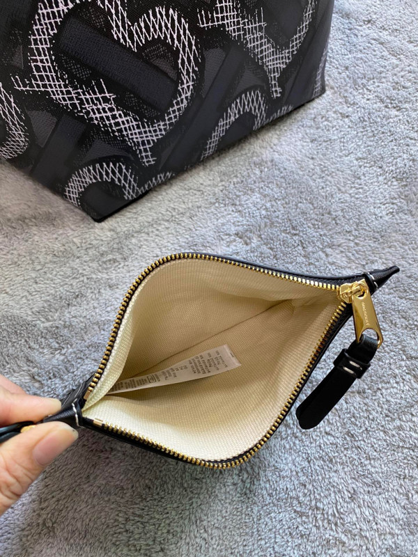 HOT SALE BURBERRY TOTE