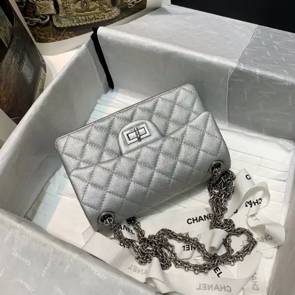 First bag ru CHANEL FLAP BAG