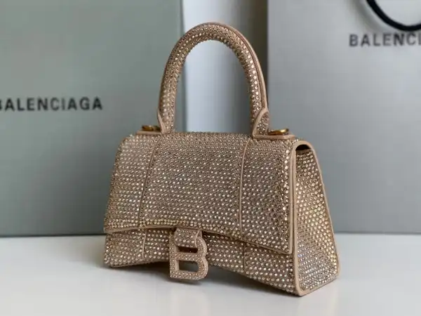 Yupoo bagsoffer BALENCIAGA HOURGLASS