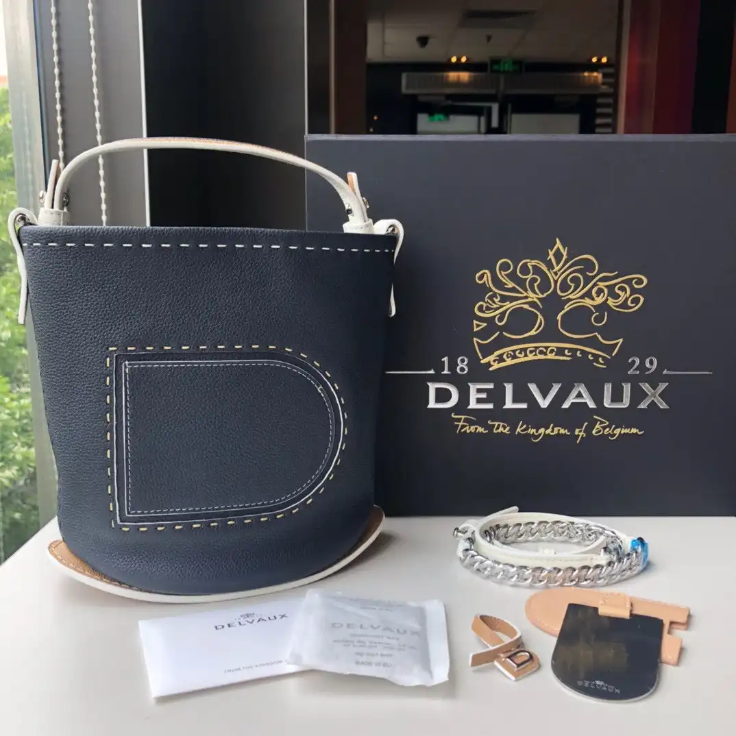 DELVAUX Pin Mini Bucket