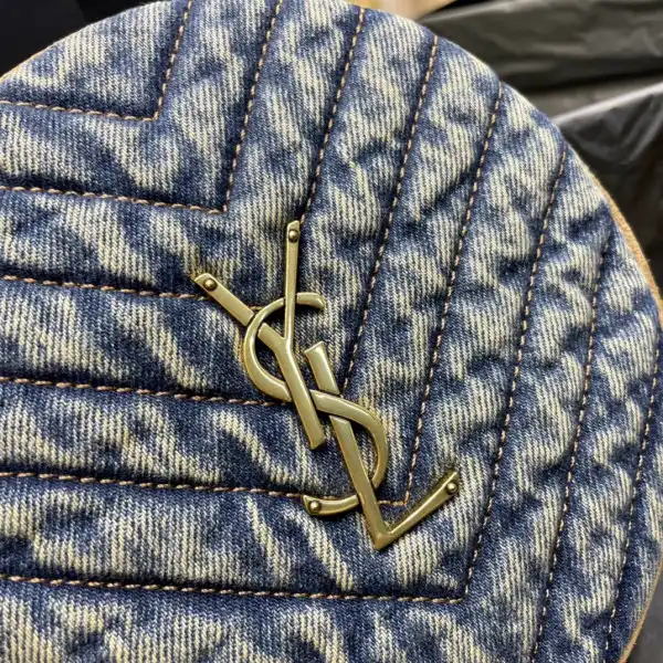 YSL VINYLE ROUND CAMERA BAG