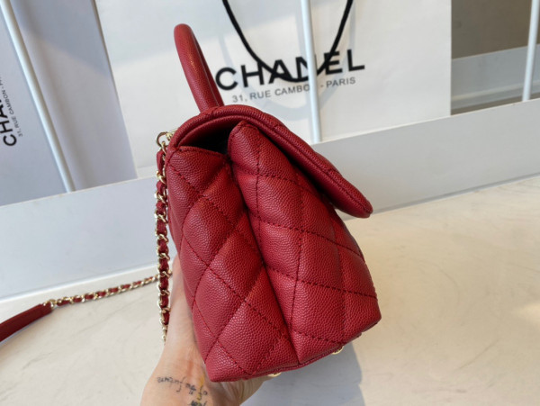 CL FLAP BAG WITH TOP HANDLE