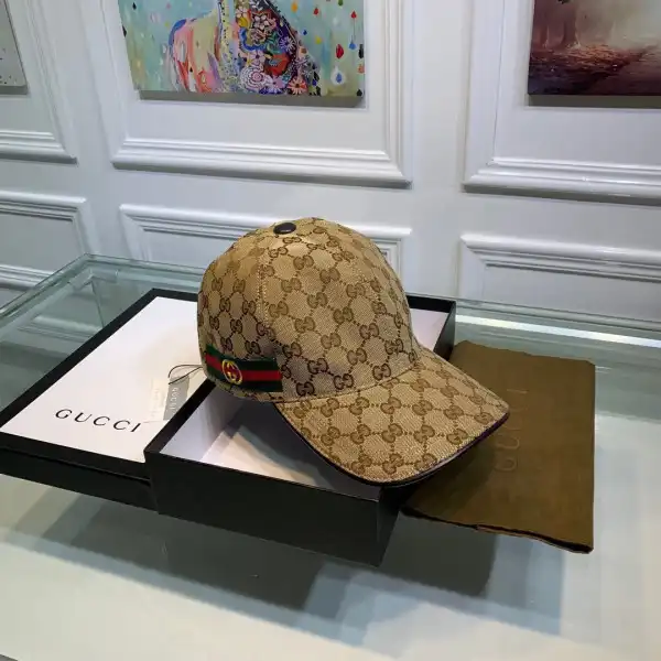 GUCCI HAT