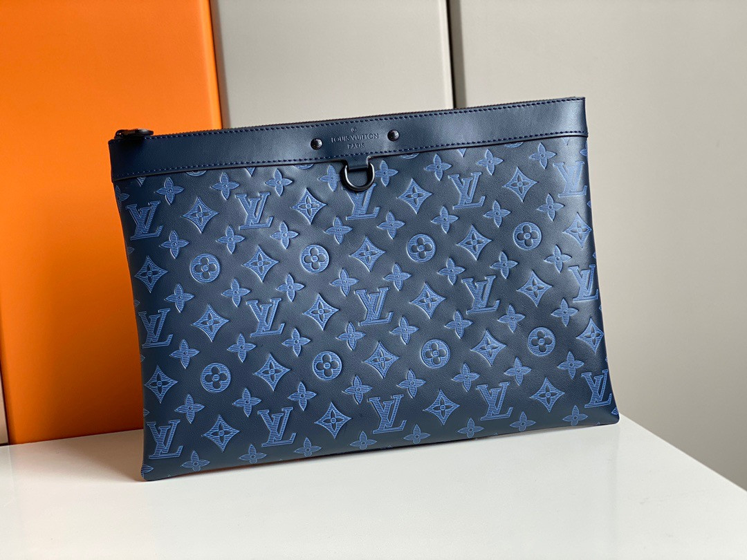 HOT SALE LOUIS VUITTON DISCOVERY POCHETTE GM