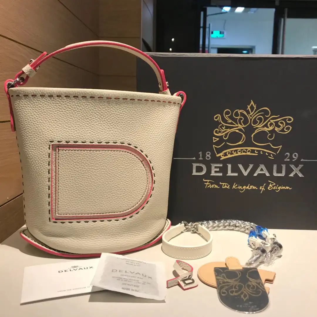 DELVAUX Pin Mini Bucket