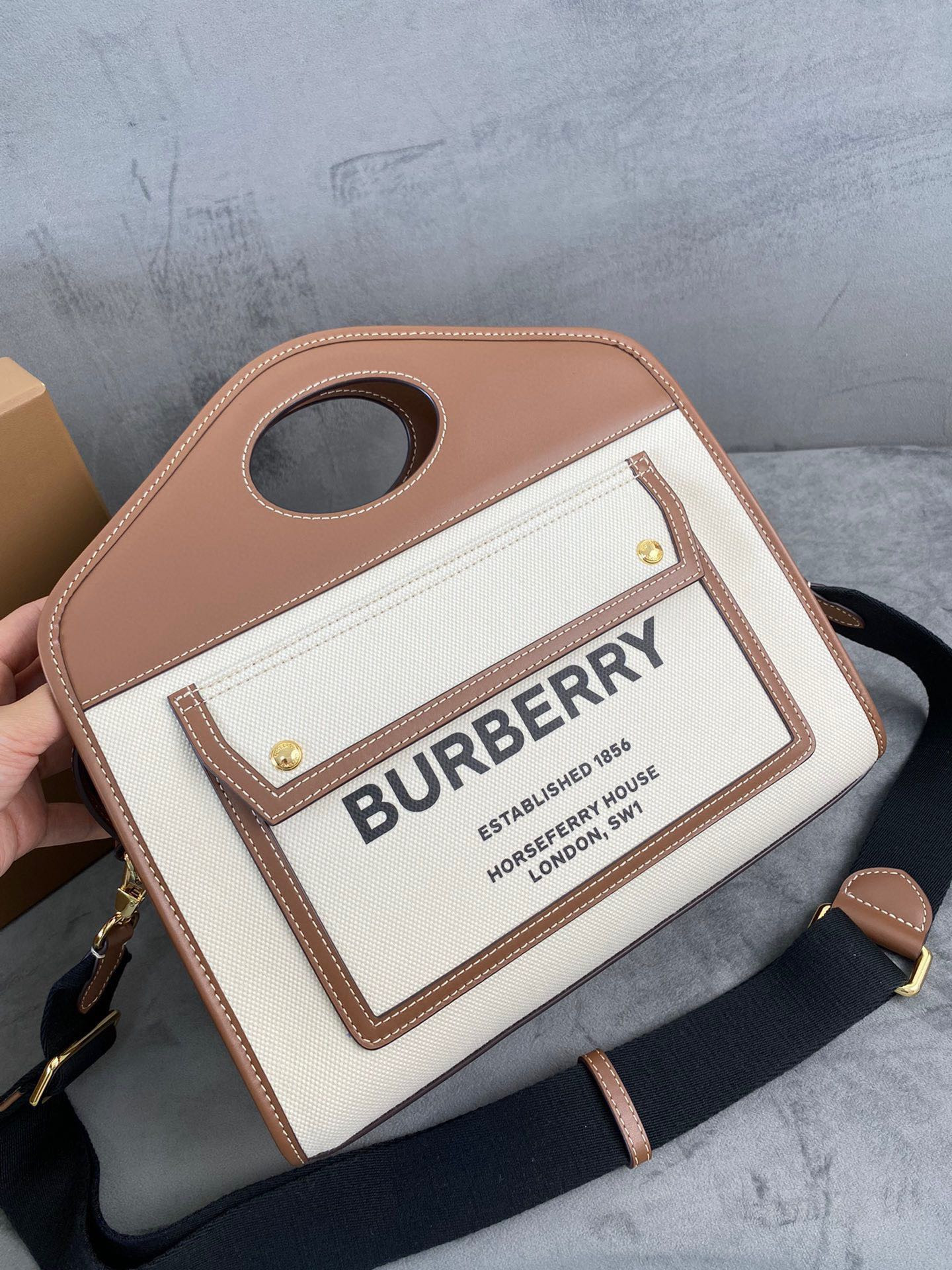 HOT SALE BURBERRY SMALL Pocket Tote