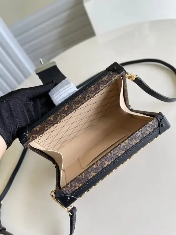 Bagsoffer LOUIS VUITTON PETITE MALLE