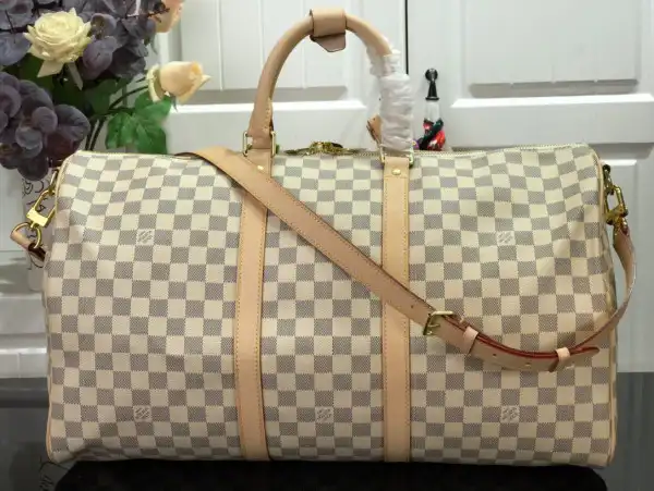 First bag ru LOUIS VUITTON KEEPALL BANDOULIÈRE 50