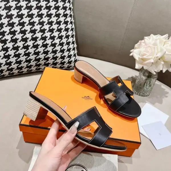 HERMES OASIS SANDAL