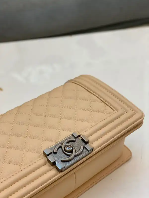 CHANEL BOY BAG 25CM