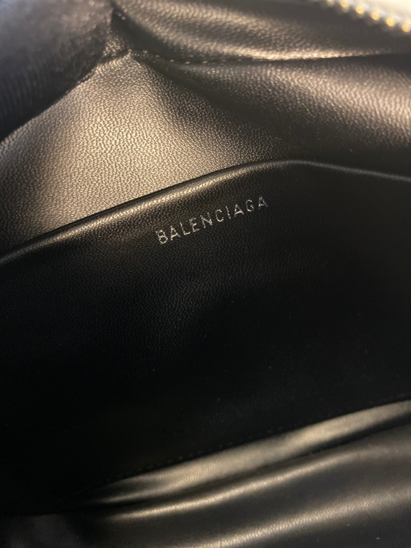 HOT SALE BALENCIAGA EVERYDAY CAMERA BAG XS