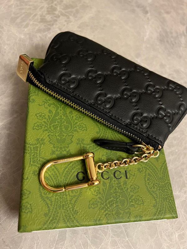 HOT SALE Gucci Signature key case