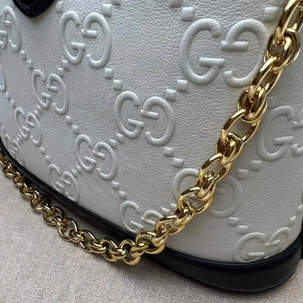 GUCCI Small GG shoulder bag