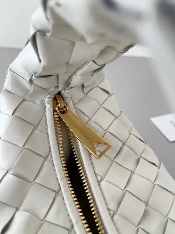 First bag ru BOTTEGA VENETA MINI JODIE