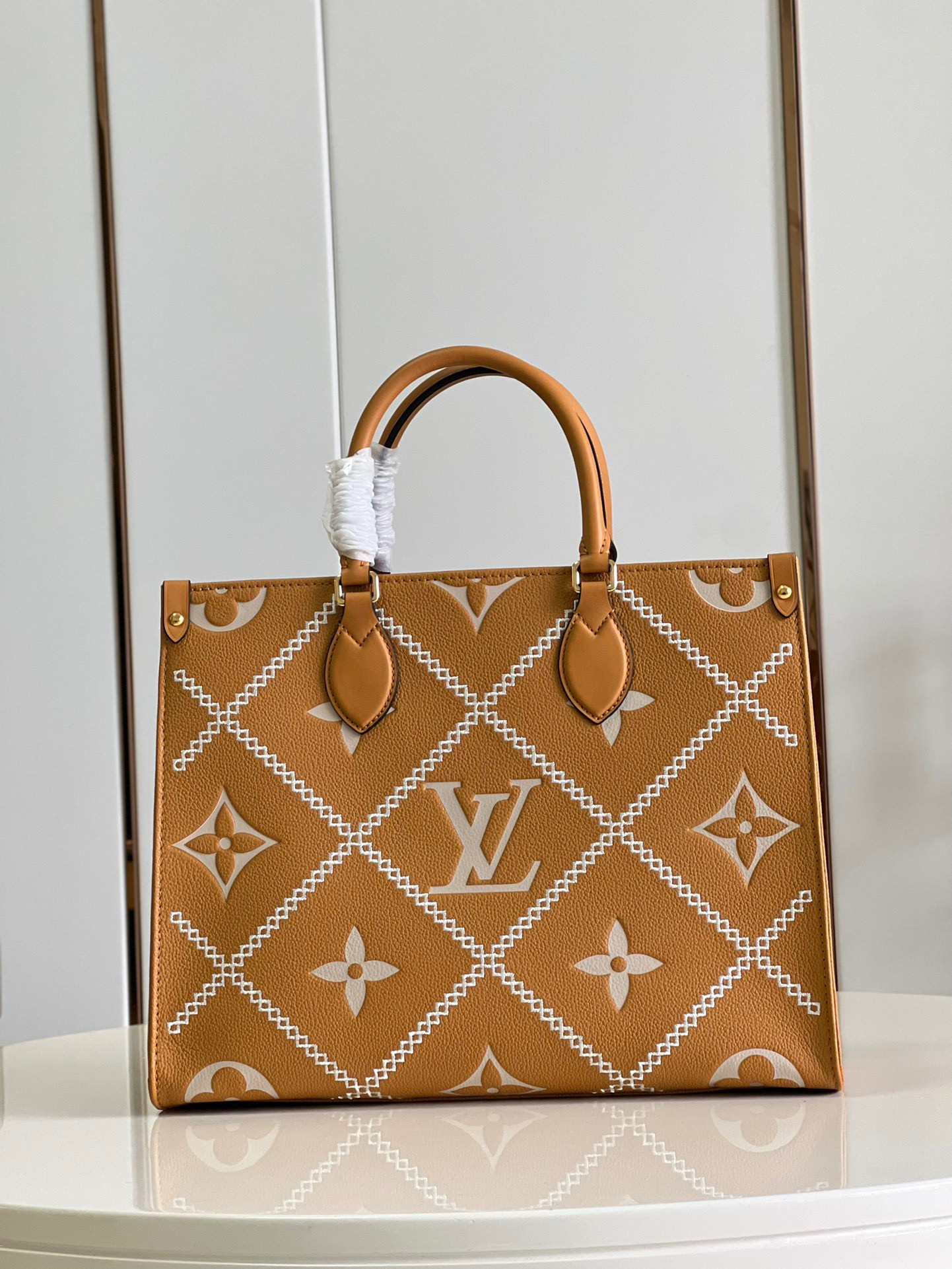 HOT SALE LOUIS VUITTON ONTHEGO MM