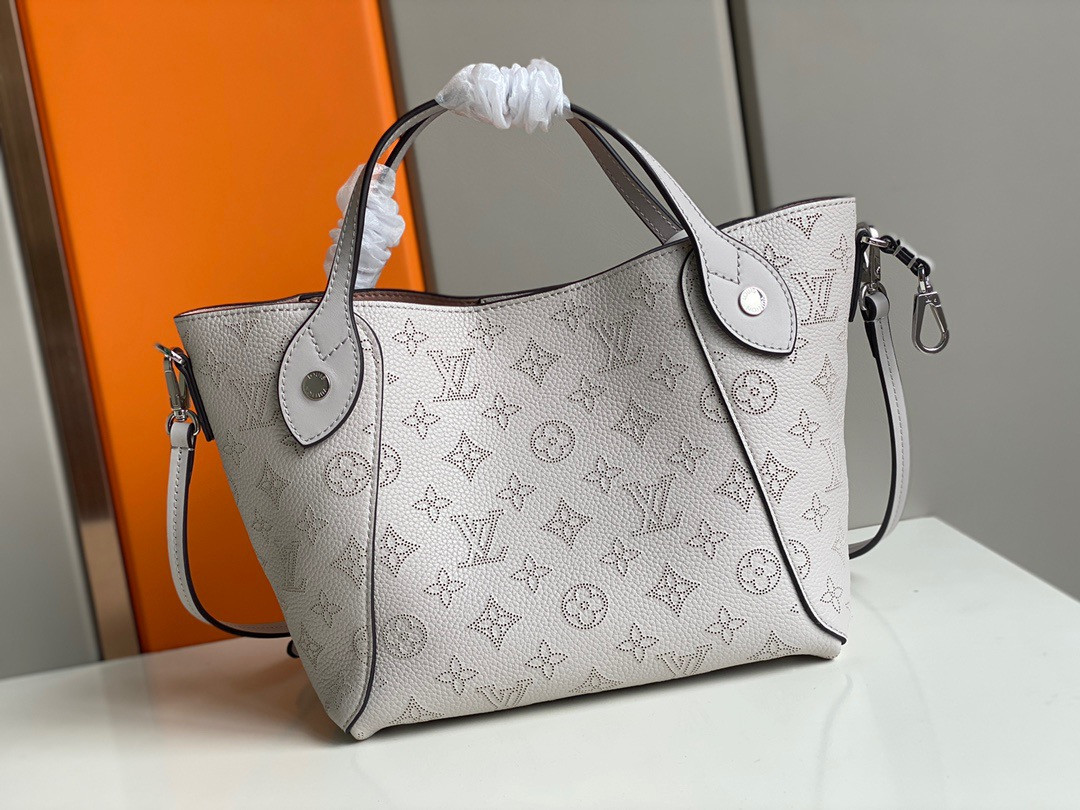 HOT SALE LOUIS VUITTON HINA PM