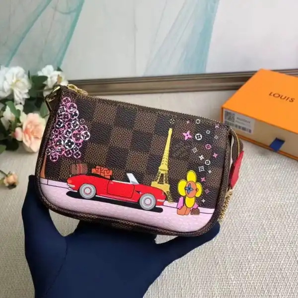 Aaa replica ru LOUIS VUITTON MINI POCHETTE ACCESSOIRES