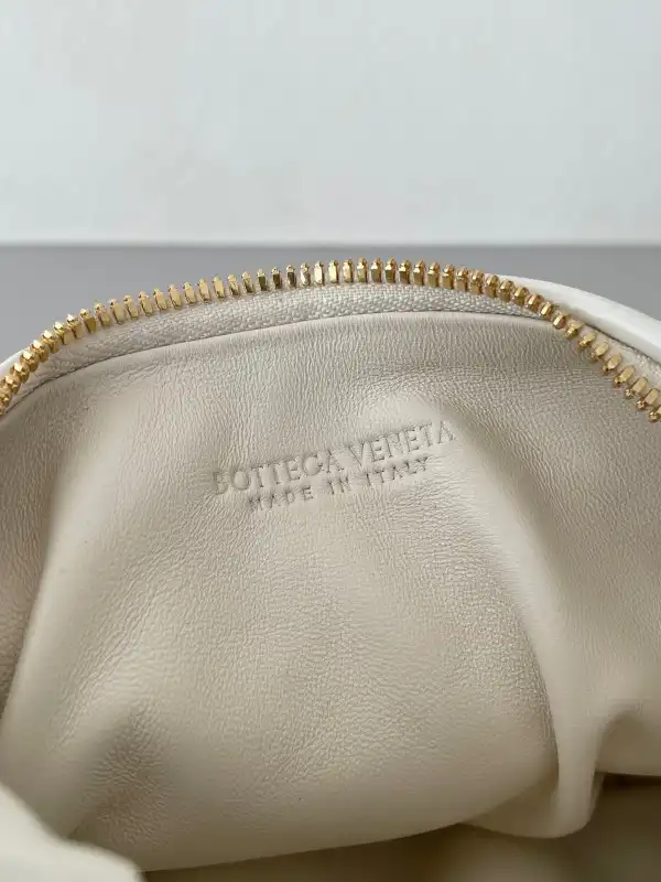 BOTTEGA VENETA MINI JODIE