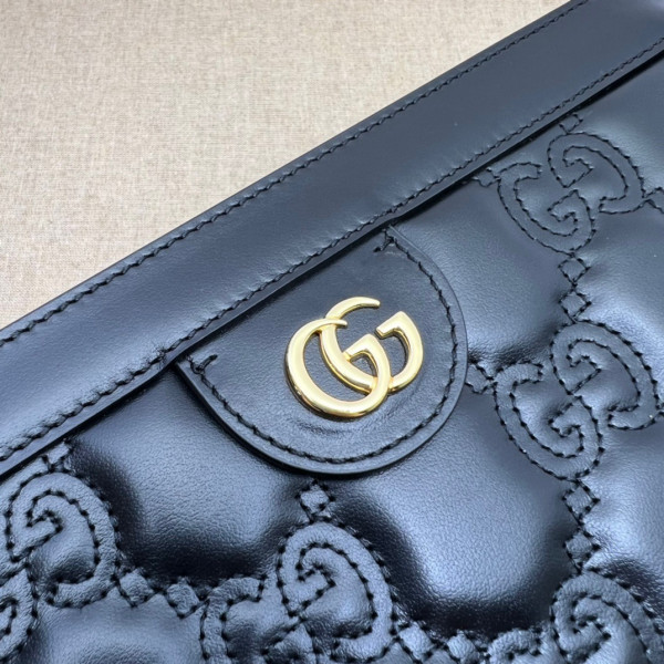 HOT SALE GUCCI GG matelassé leather shoulder bag