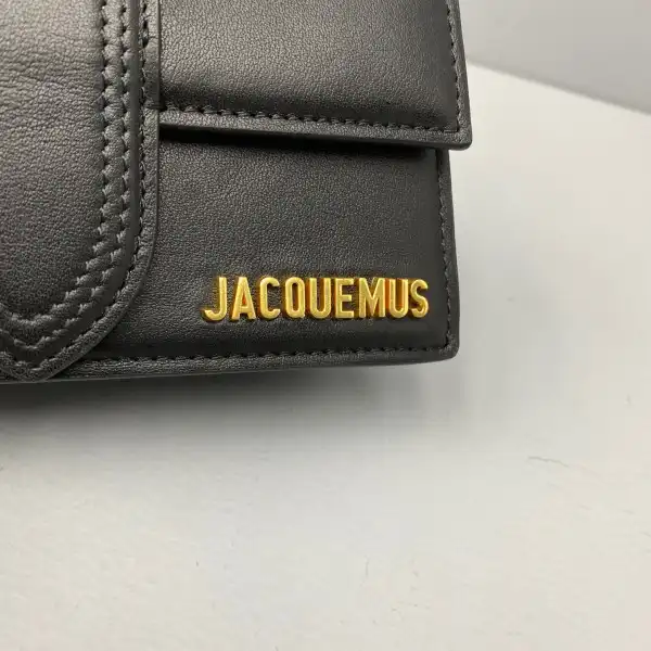 Frstbag ru JACQUEMUS Le Bambino