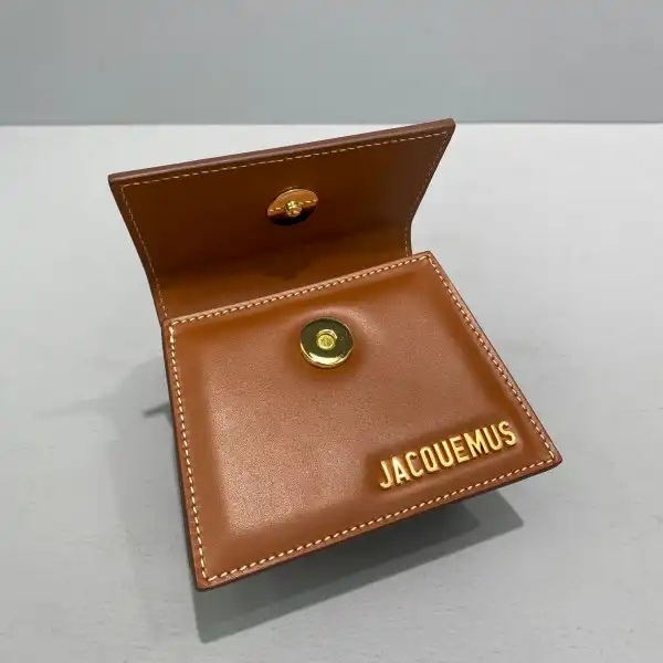 JACQUEMUS Le Chiquito Mini Bag