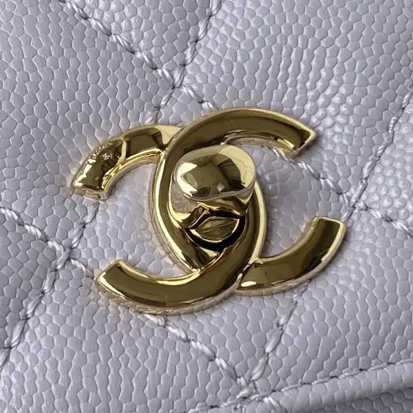 CHANEL HANDLE BAG